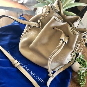 Rebecca Minkoff bucket bag in Khaki